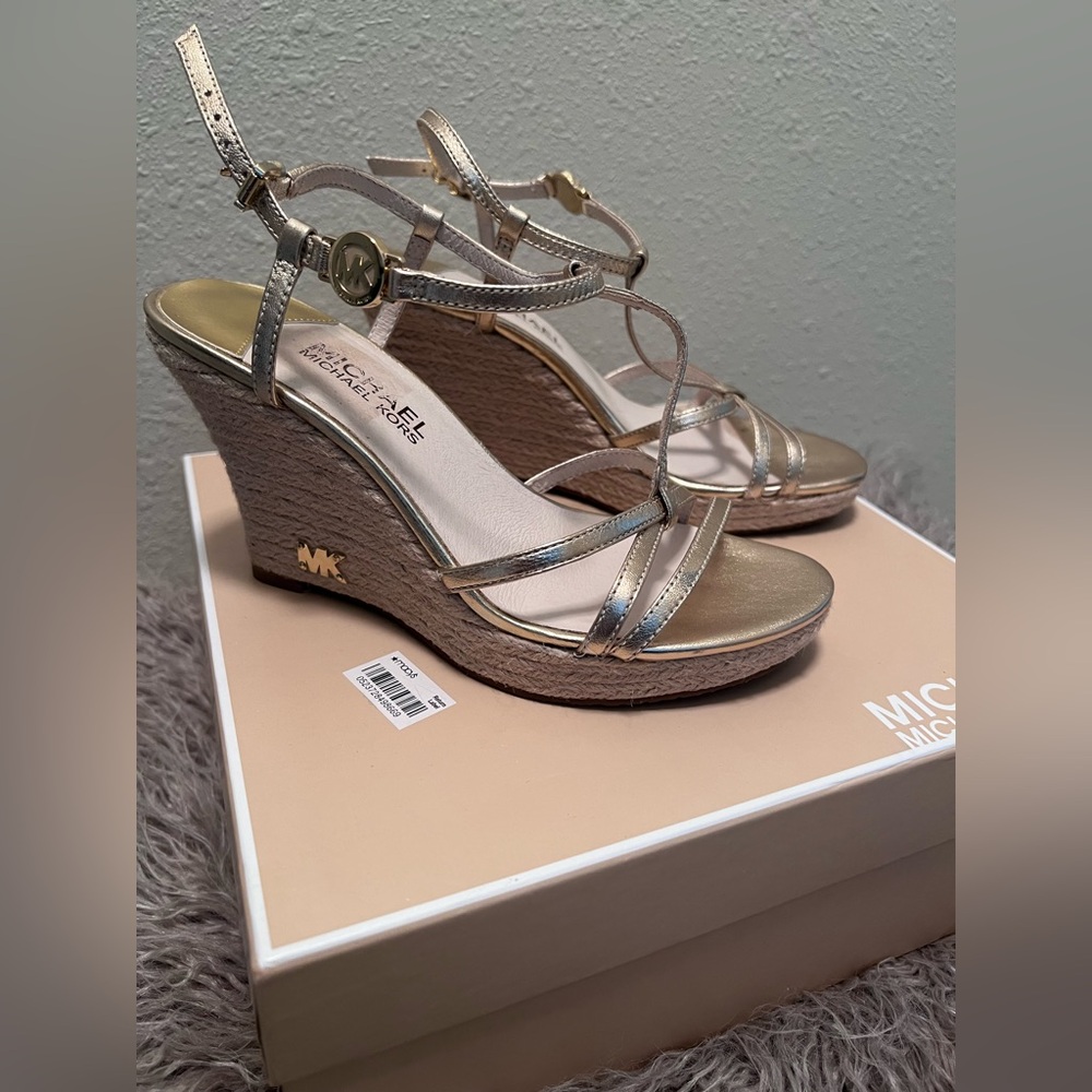 NIB Michael Kors The Kami platform espadrille wedge sandal Size 6.5